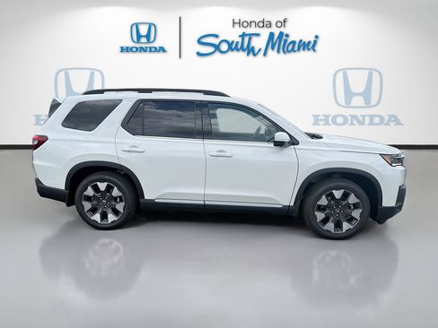 New 2026 Honda Pilot Elite image 8