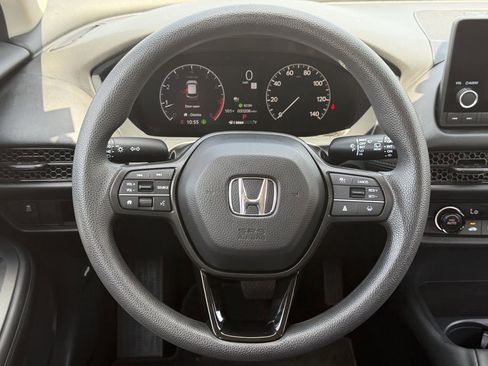 Used 2025 Honda HR-V LX image 14