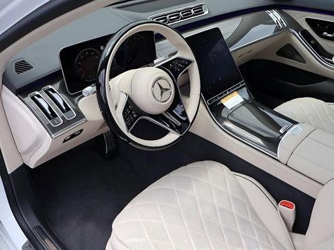 Certified 2025 Mercedes-Benz S 580 4MATIC Sedan image 59