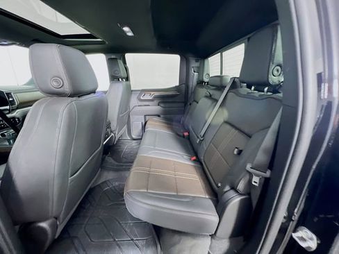 Certified 2025 Chevrolet Silverado 1500 High Country w/ Midnight Edition image 25