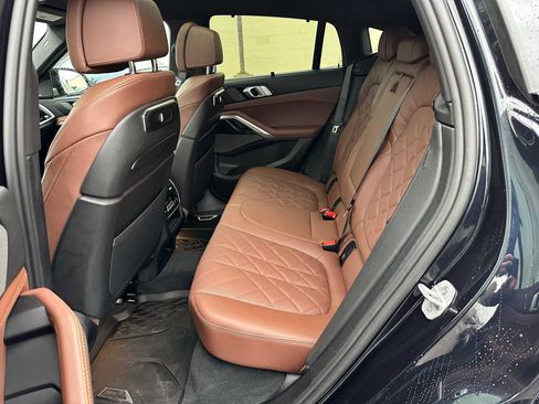 Used 2025 BMW X6 M60i image 17
