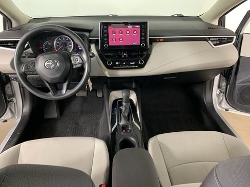 Used 2020 Toyota Corolla LE image 31