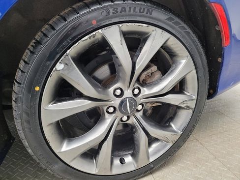Used 2015 Chrysler 200 S w/ Navigation & Sound Group I AWD/4WD image 31