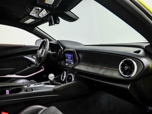 Used 2021 Chevrolet Camaro ZL1 image 45