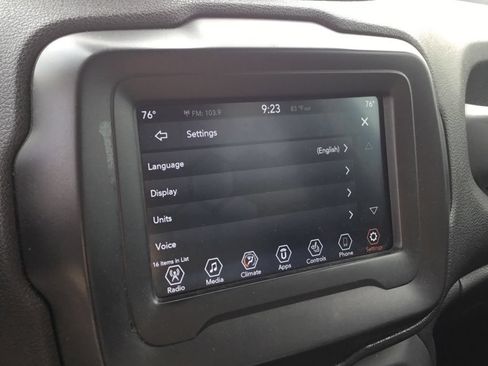 Used 2020 Jeep Renegade Trailhawk w/ Premium Leather Group AWD/4WD image 21