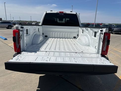 New 2026 Ford F250 Platinum AWD/4WD image 6