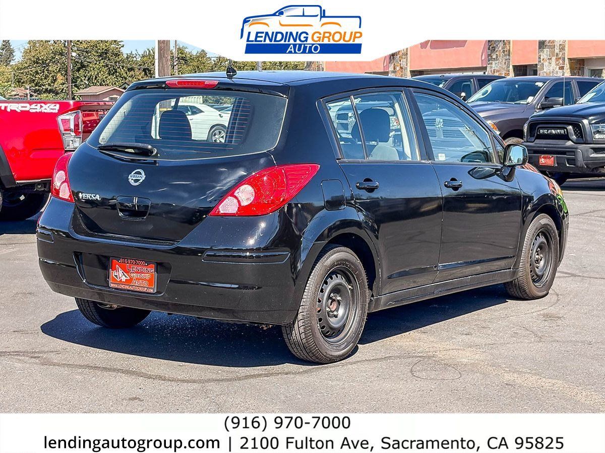 Used 2012 Nissan Versa 1.8 S w/ Plus Pkg FWD image 4