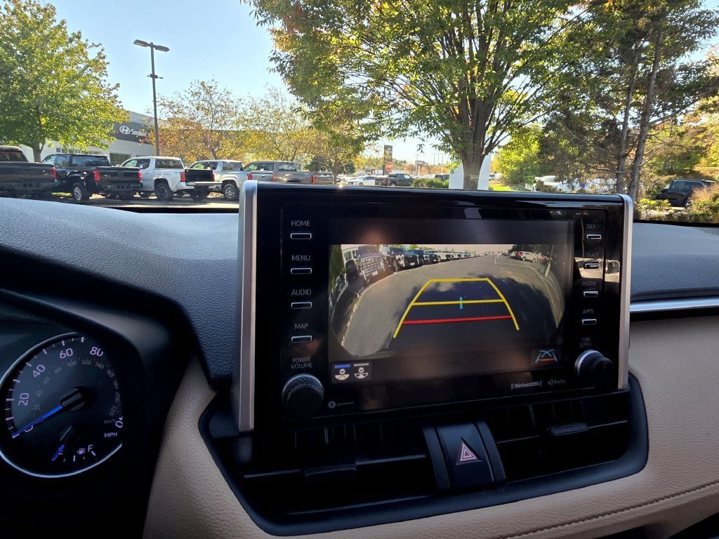 Certified 2019 Toyota RAV4 XLE w/ Convenience Package AWD/4WD image 27