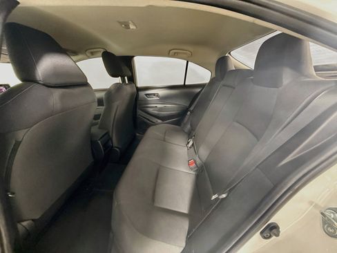 Used 2022 Toyota Corolla LE FWD image 27