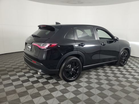 Certified 2026 Honda HR-V Sport image 4