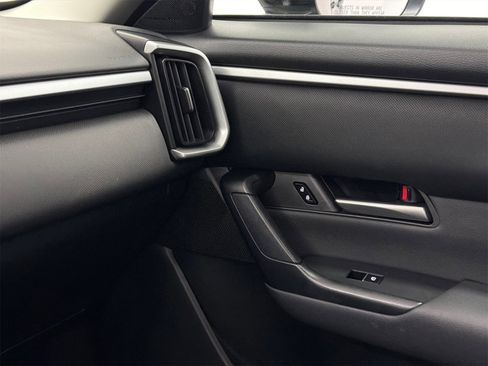 Used 2025 MAZDA CX-50 AWD 2.5 S w/ Preferred Package image 30