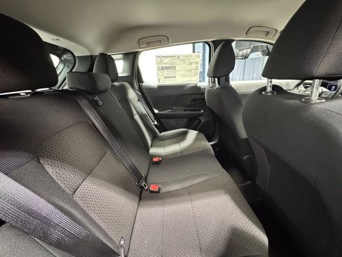 Certified 2025 Nissan Kicks S image 23