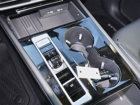 New 2026 Volkswagen Atlas SE image 27