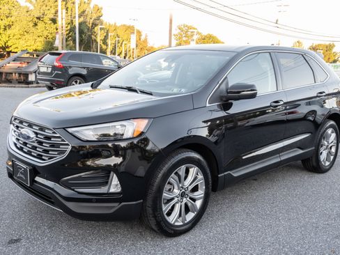 Used 2024 Ford Edge Titanium image 7