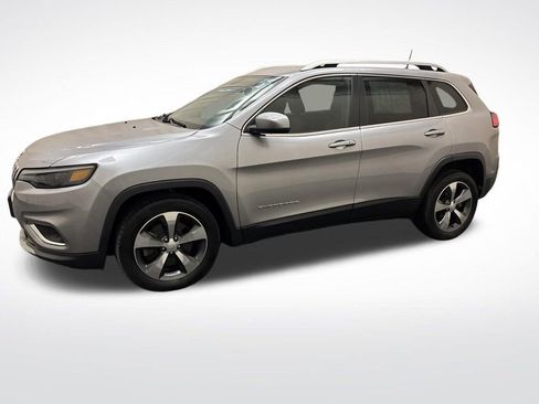 Used 2019 Jeep Cherokee Limited FWD image 9