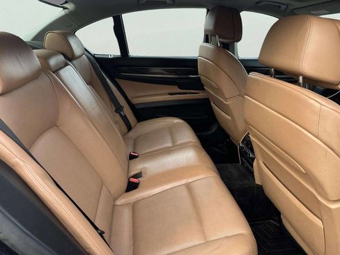 Used 2011 BMW 750i xDrive image 14