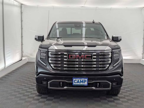 Used 2024 GMC Sierra 1500 Denali w/ Denali Reserve Package AWD/4WD image 9