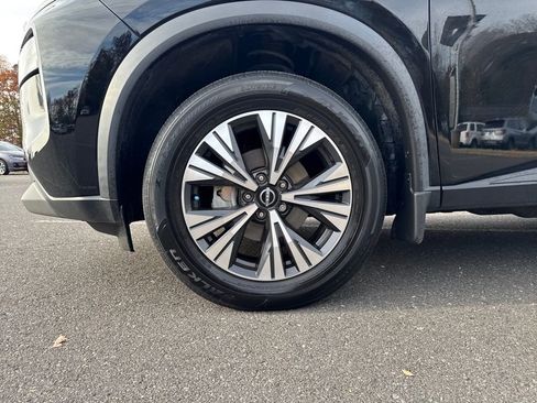 Used 2023 Nissan Rogue SV image 21