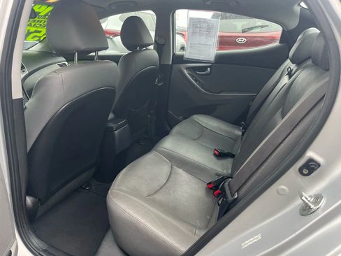 Used 2014 Hyundai Elantra Limited w/ Option Group 03 image 9