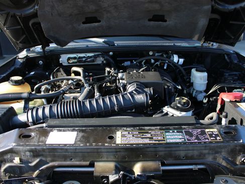 Used 2008 Ford Ranger XLT RWD image 17