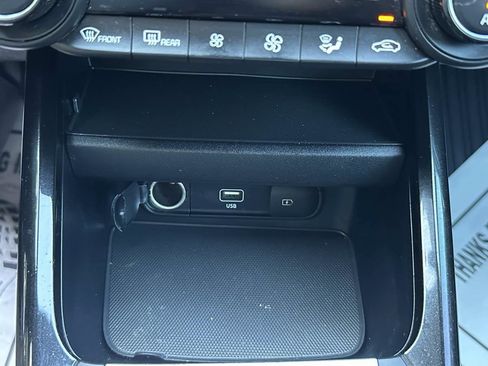 Used 2023 Kia Forte GT-Line w/ GT-Line Technology Package FWD image 33