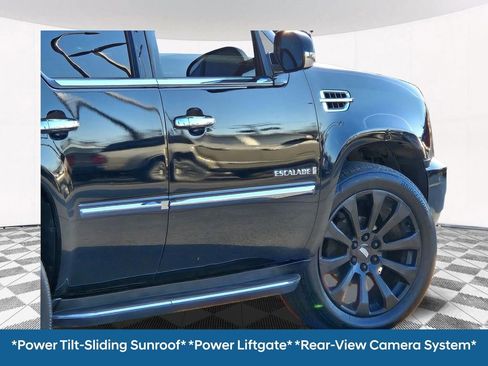 Used 2008 Cadillac Escalade AWD image 17