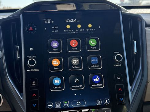 Used 2025 Subaru Forester Limited image 28