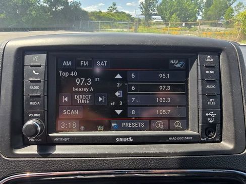 Used 2017 Dodge Grand Caravan GT FWD image 23