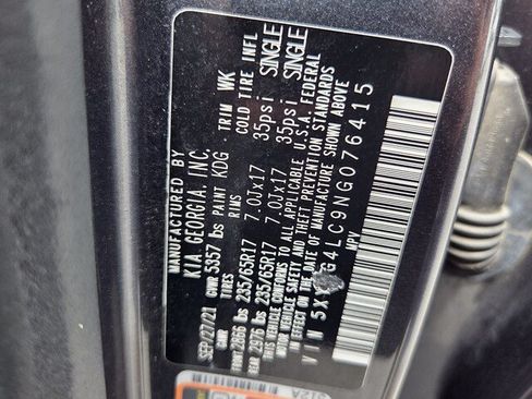 Used 2022 Kia Sorento LX FWD image 16