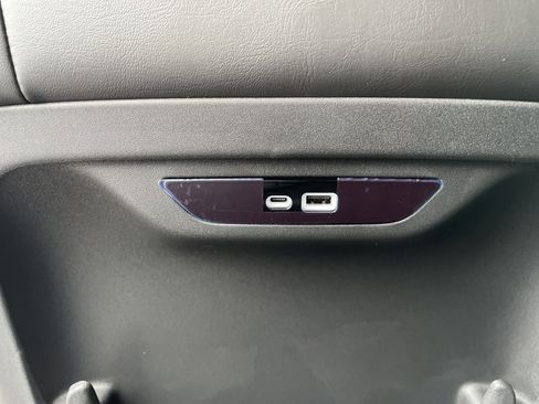 New 2026 Chrysler Pacifica Select image 36