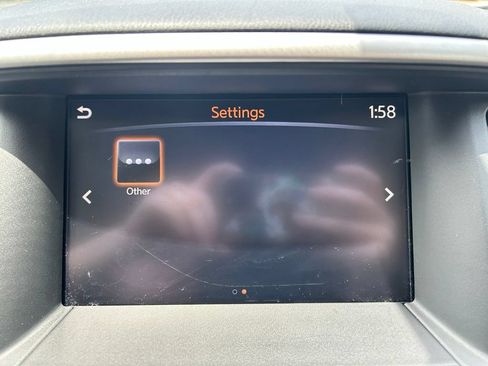 Used 2020 Nissan Pathfinder S FWD image 27
