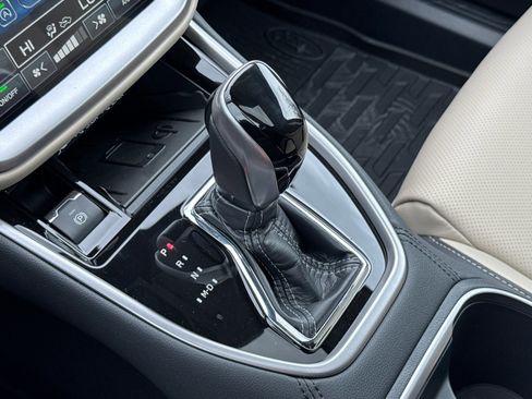 New 2025 Subaru Outback Limited w/ Popular Package #2 image 22