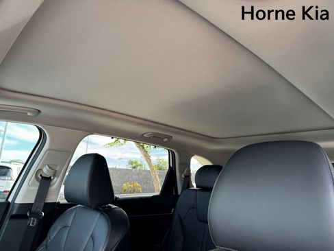 New 2026 Kia Sorento SX AWD/4WD image 18