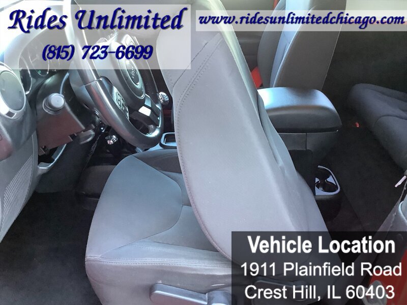 Used 2013 Jeep Wrangler Sport AWD/4WD image 20