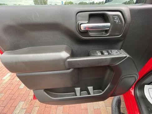 Used 2024 Chevrolet Silverado 1500 Custom w/ Turbomax Blackout Package AWD/4WD image 10