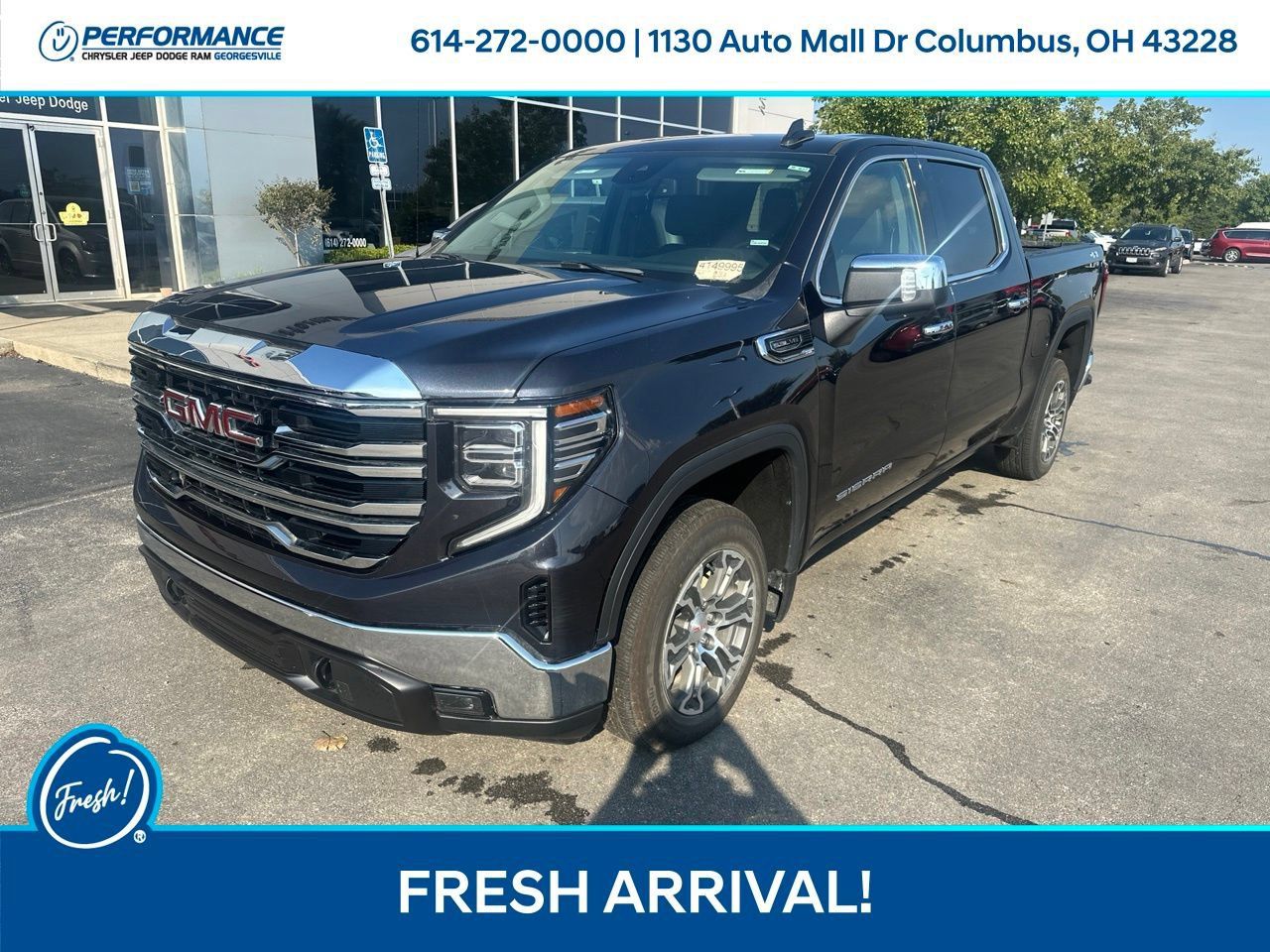 Used 2025 GMC Sierra 1500 SLT AWD/4WD image 8