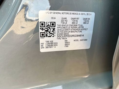 Used 2024 Chevrolet Silverado 1500 LT Trail Boss w/ Convenience Package II image 32