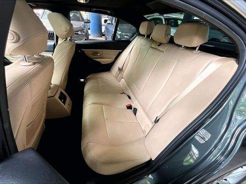 Used 2018 BMW 330i Sedan RWD image 19