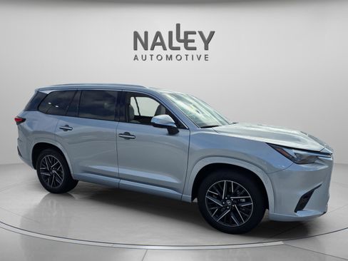 Certified 2024 Lexus TX 350 AWD w/ Captains Chair Package image 7