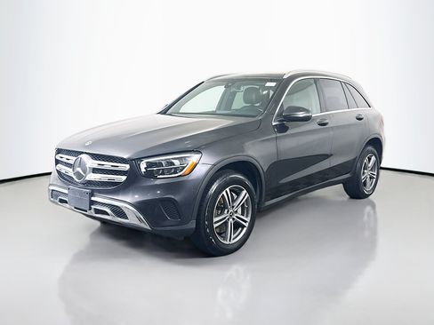 Used 2020 Mercedes-Benz GLC 300 image 4