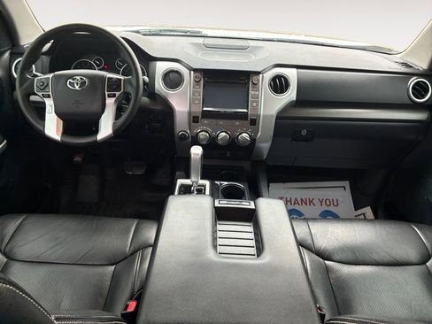 Used 2017 Toyota Tundra SR5 w/ SR5 Upgrade Package image 10