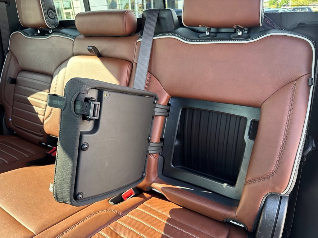 Used 2024 GMC Sierra 2500 Denali Ultimate w/ Max Trailering Package AWD/4WD image 41