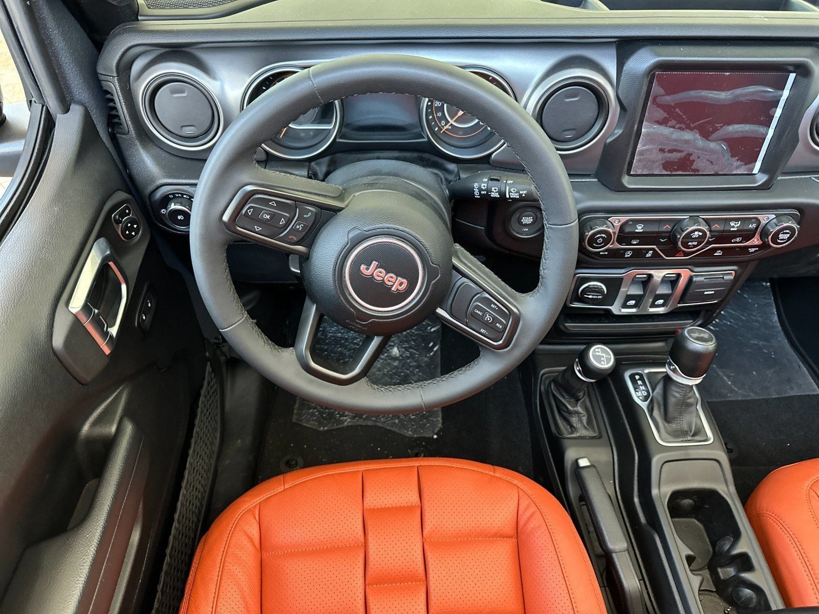 New 2023 Jeep Wrangler Sport AWD/4WD image 13