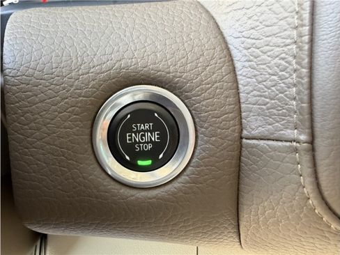 Used 2021 GMC Yukon Denali w/ Denali Premium Package AWD/4WD image 51
