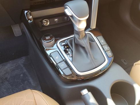 New 2026 Kia Seltos EX image 27