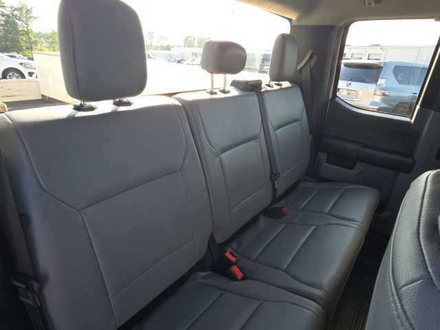 Used 2024 Ford F550 4x4 SuperCab Super Duty image 16
