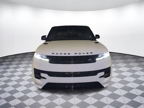New 2026 Land Rover Range Rover Sport Dynamic SE AWD/4WD image 8