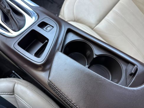 Used 2016 Buick Regal FWD image 29