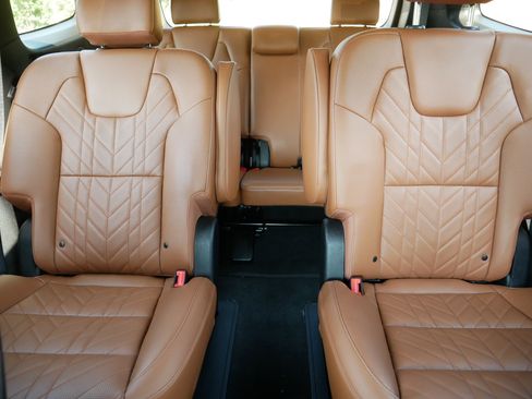 Certified 2025 Kia Telluride SX Prestige X-Line AWD/4WD image 13