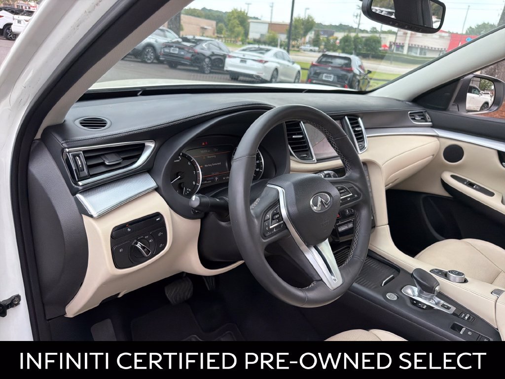 Certified 2019 INFINITI QX50 Essential FWD image 26